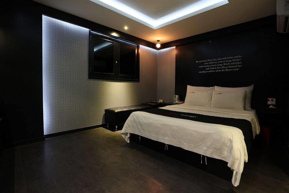 Hotel Tomgi Сеул Екстериор снимка